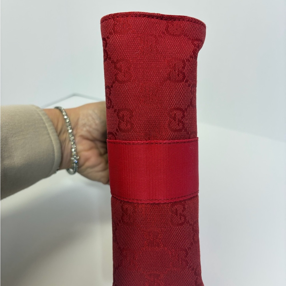 SOLD

Gucci Red Pouch/Clutch - Picture 8 of 10